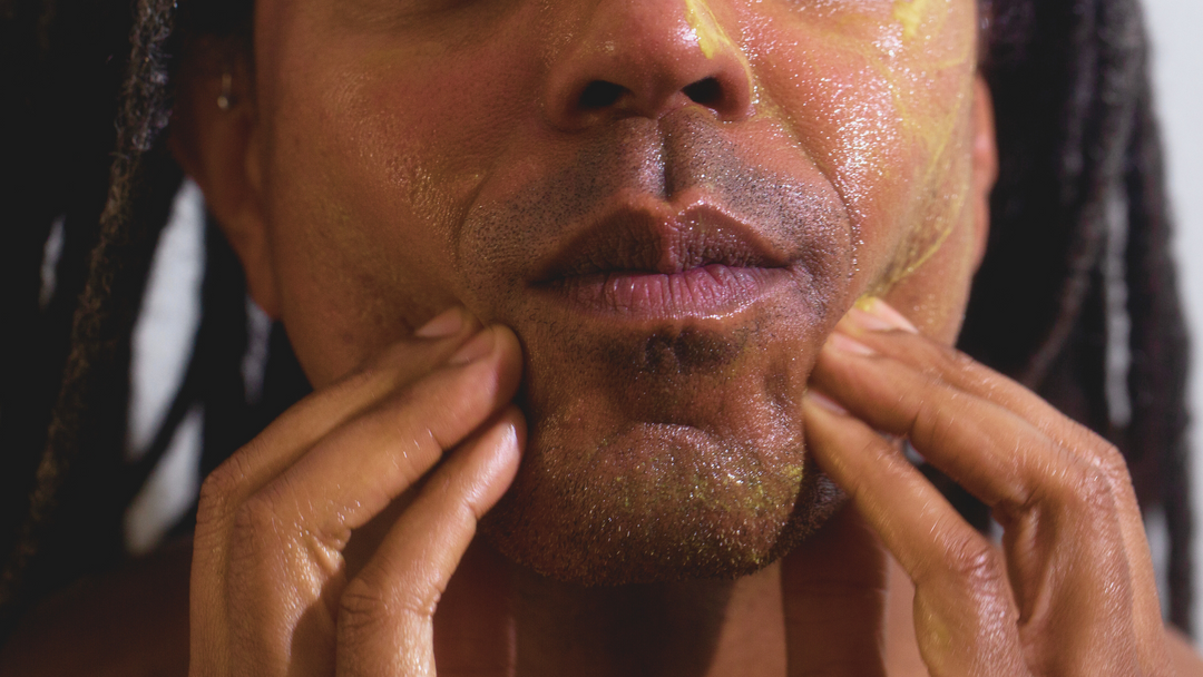 How Long After Retinol to Apply Moisturizer?