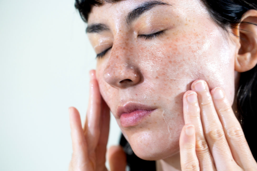 How to Use Cleanser: A Complete Guide